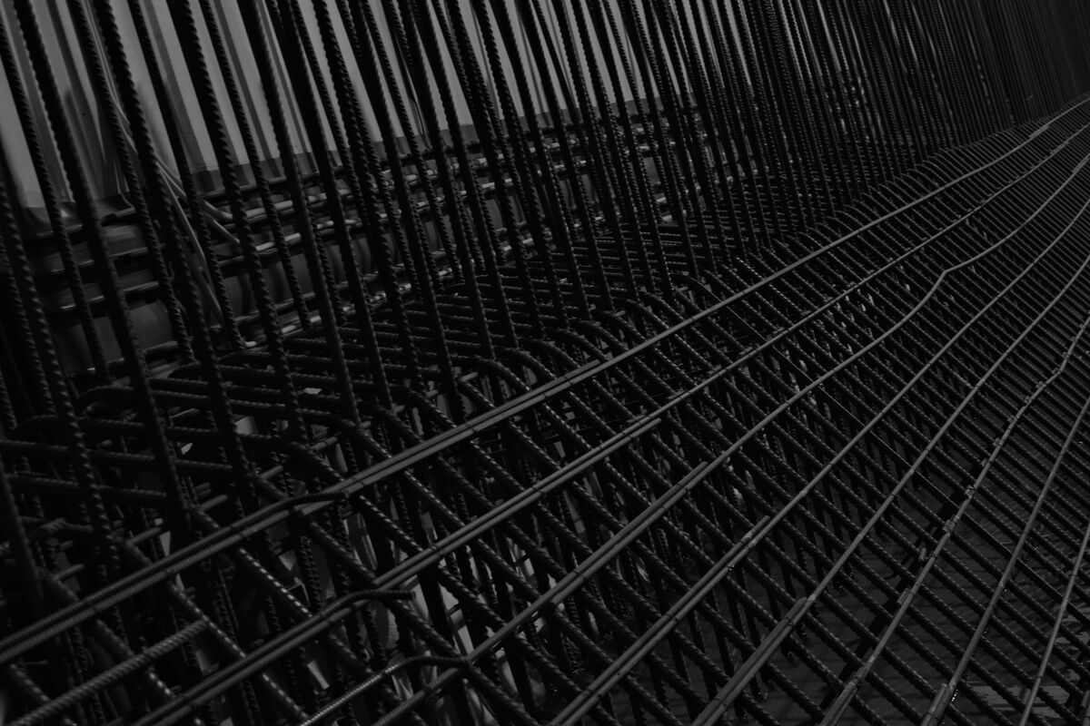 Steel rebar reinforcement pattern