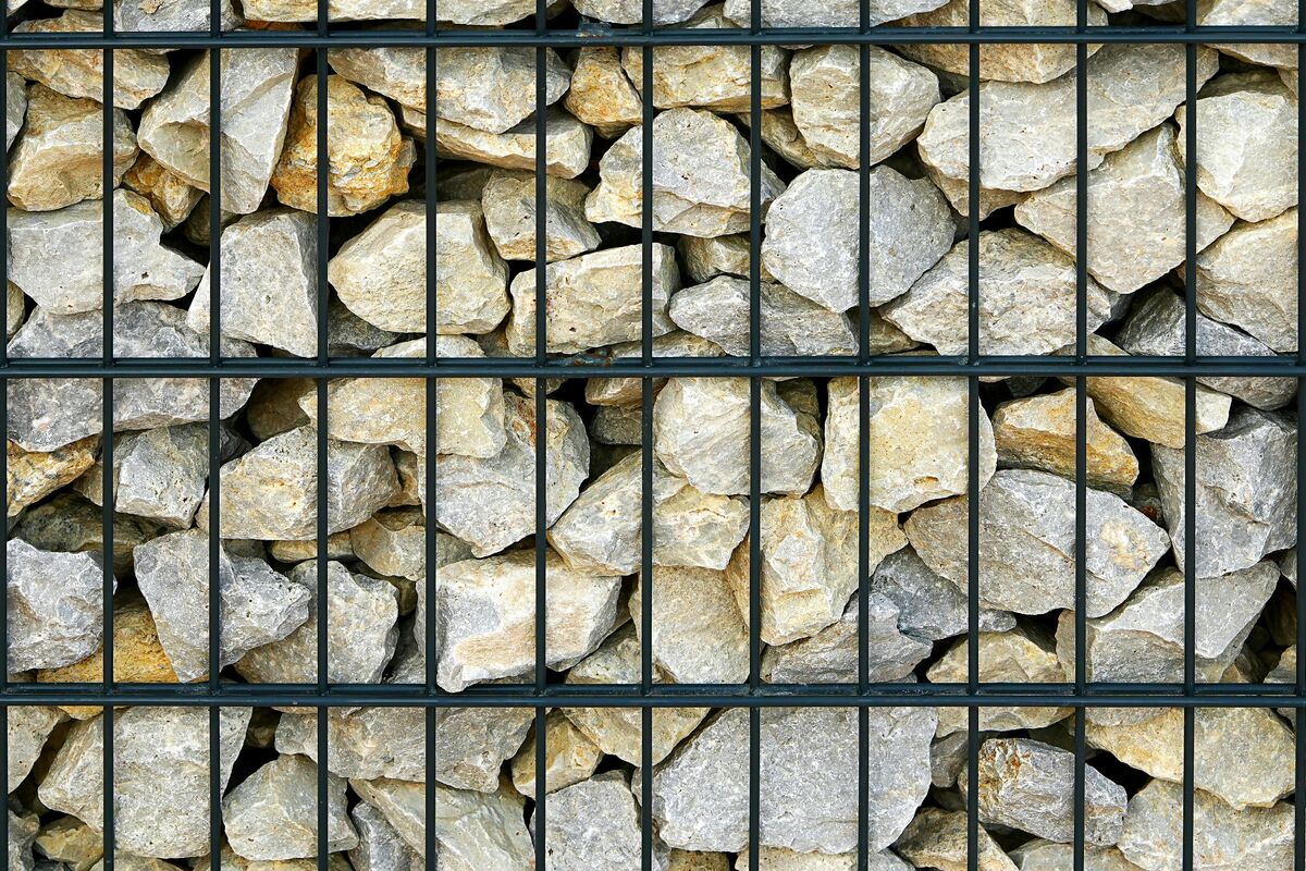 Stacked retaining wall blocks